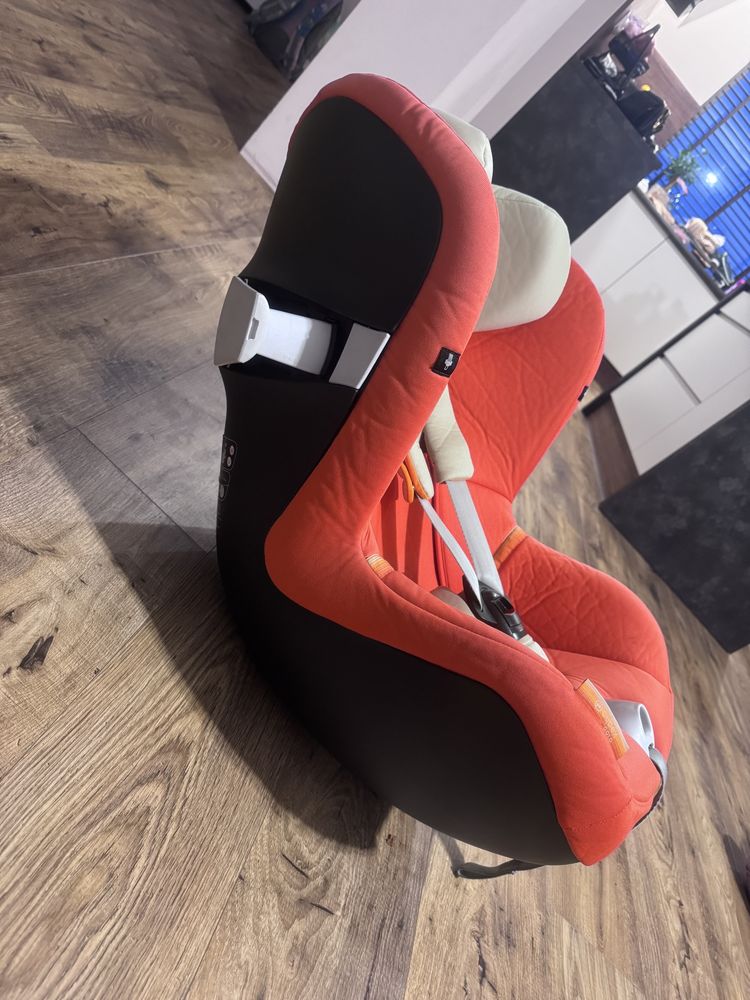 Cybex sirona m2 bezwypadkowy