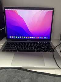 Macbook pro 13 2017  touch Bar a1706 8/256gb