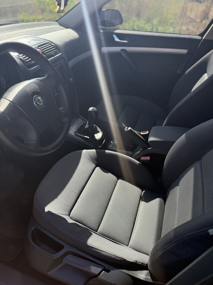 Skoda A5, Шкода октавія а 5 1.6 с газом
