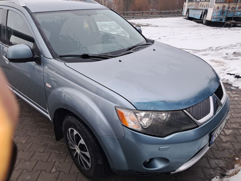 Продам Mitsubishi оutlender