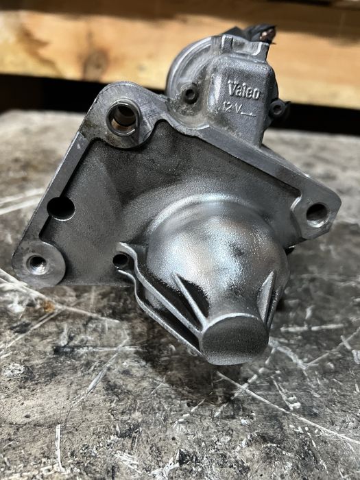 Стартер berlingo pertner Peugeot 1.6hdi