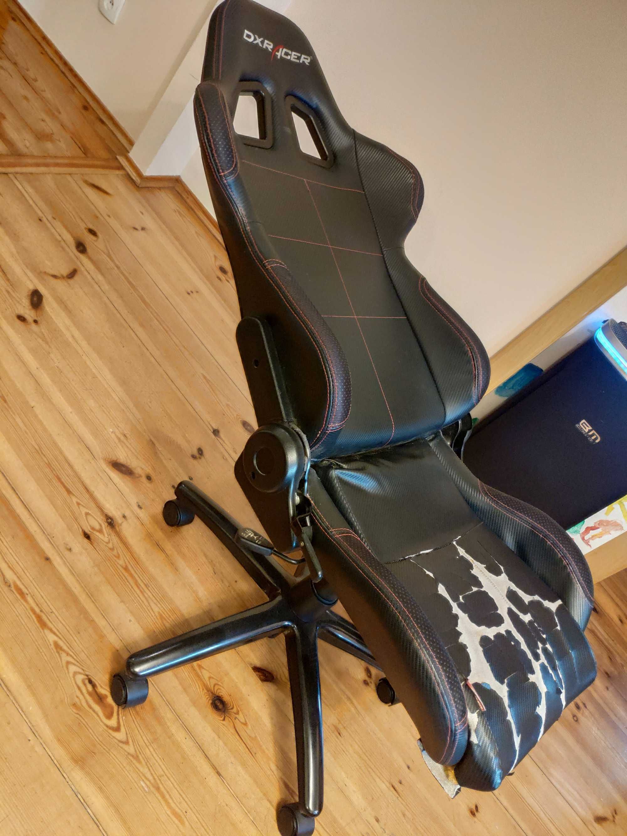 fotel biurowy gaming'owy DXRacer