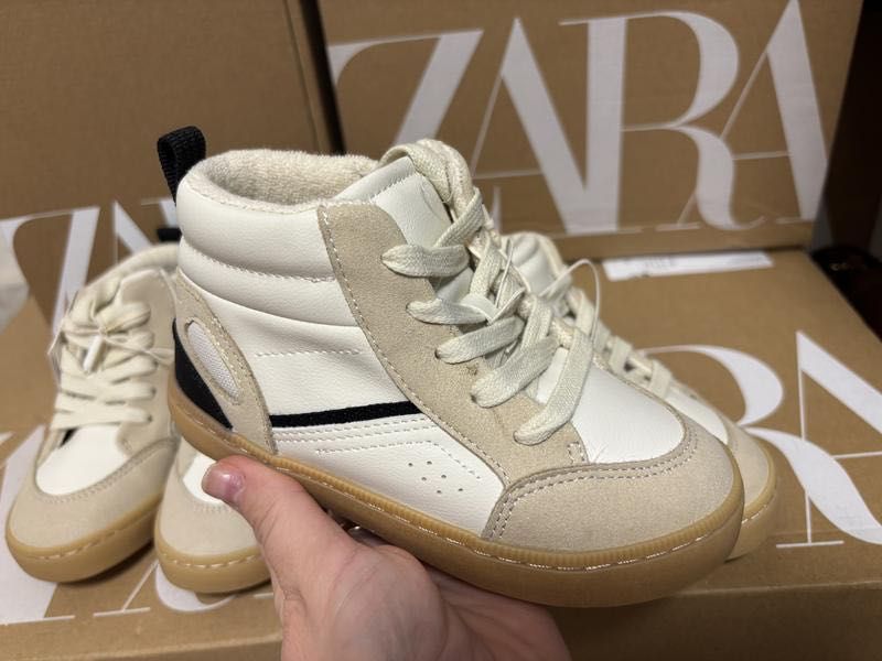 Черевики Zara 26 розмір демісезонні, високі кеди