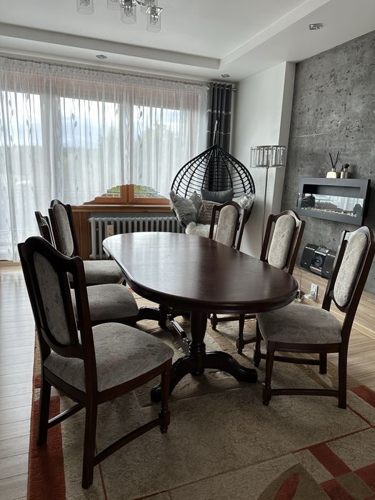 Stół + krzesla swarzedz