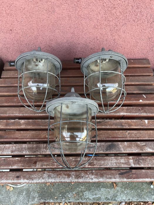 Sprzedam lampy przemysłowe vintage/PRL.