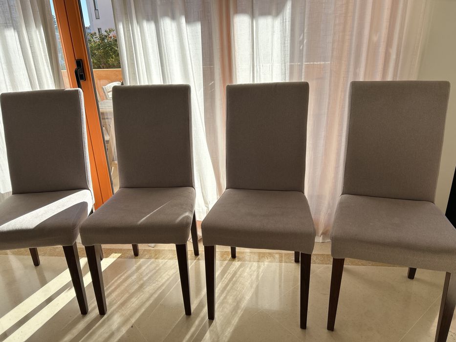 Cadeiras de mesa em tecido beje 8&80