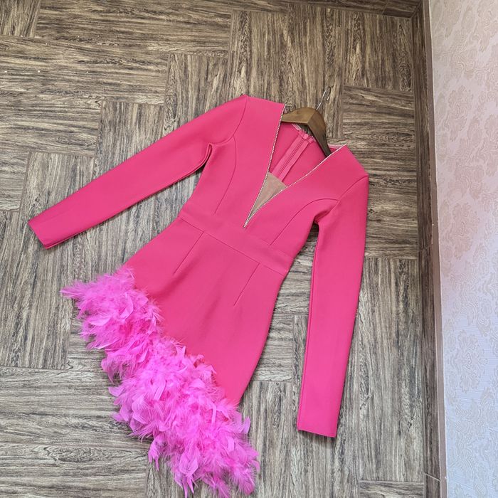 Сукня яка підкреслить фігуру