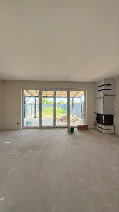 Продаж таунхаусу з каміном | New Village | Закрита територія