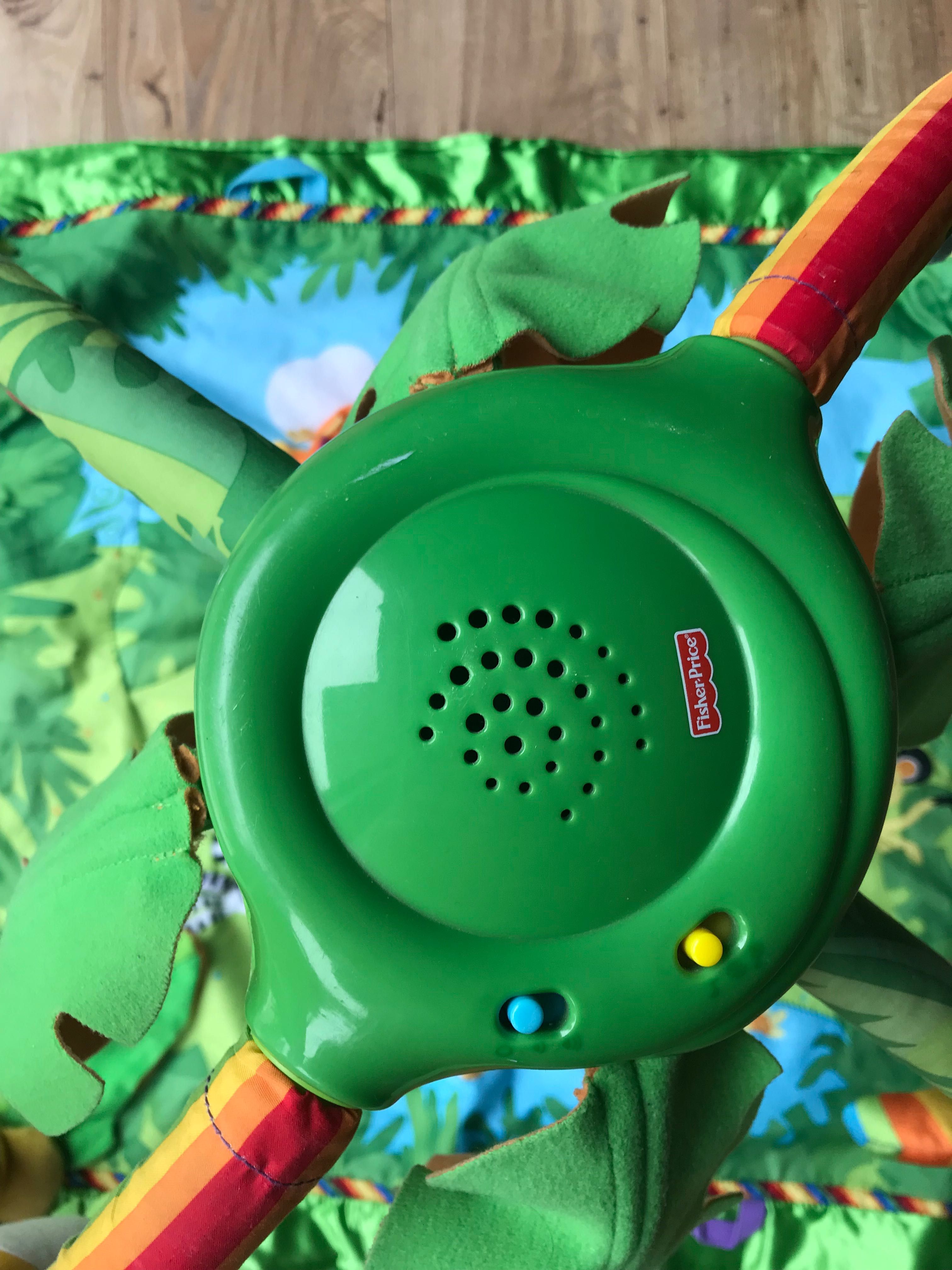 Mata edukacyjna rainforest Fisher Price Zyrafa las tropikalny