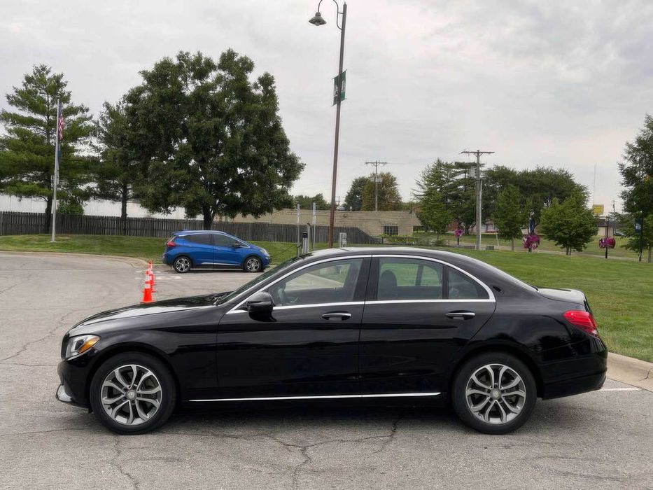Mercedes-Benz C-Class C 300 4MATIC      2016