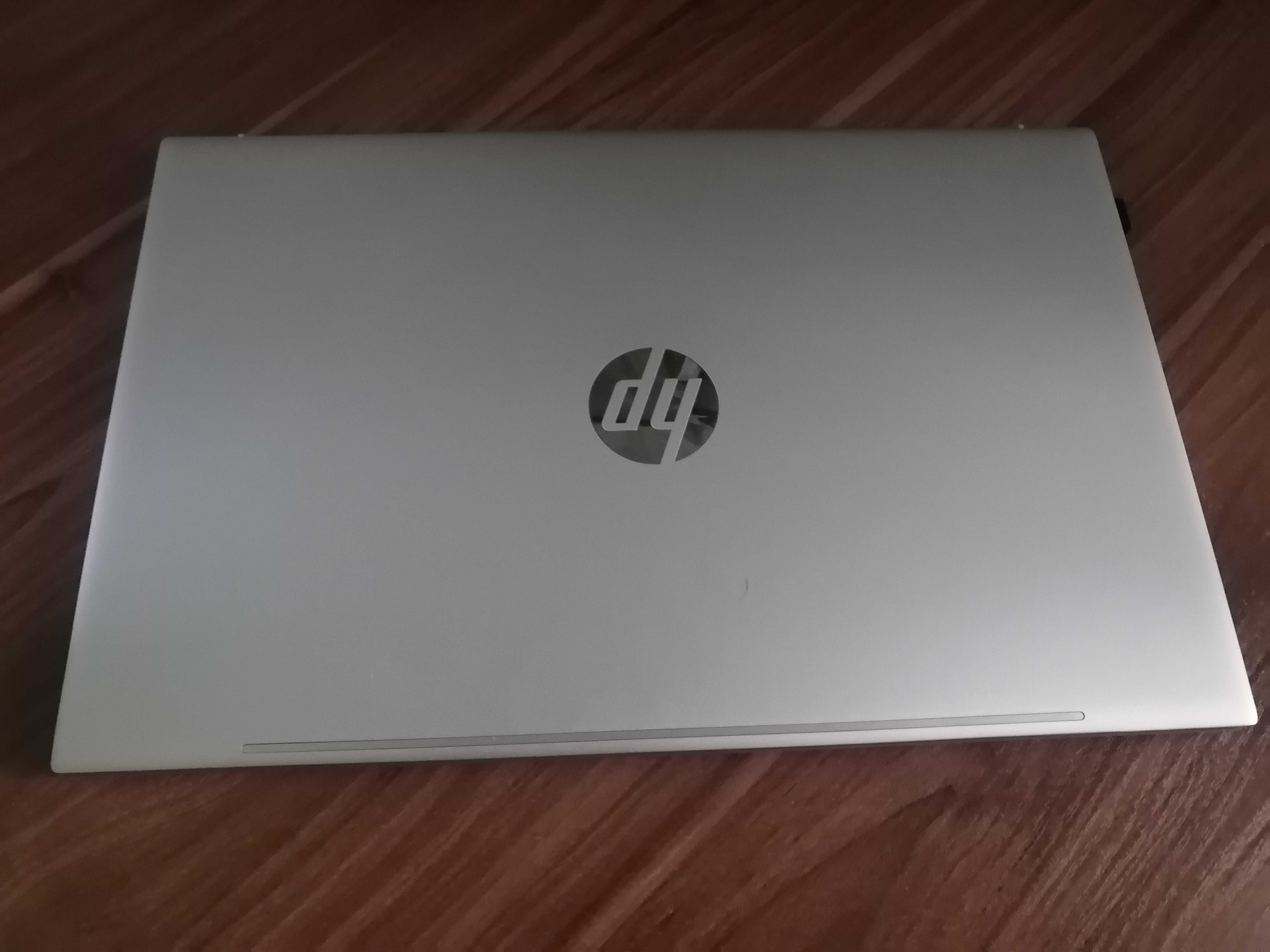 Ноутбук HP Pavilion 15-eh0003ua