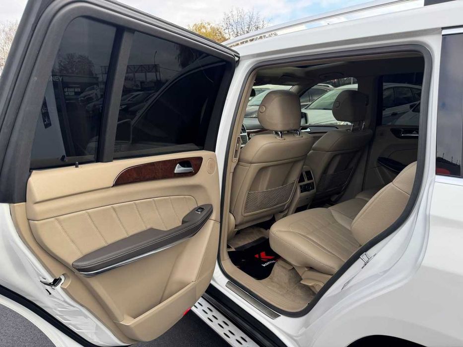 Продам  Mercedes-Benz GL-Class 2013. Можна в розстрочку, під викуп.