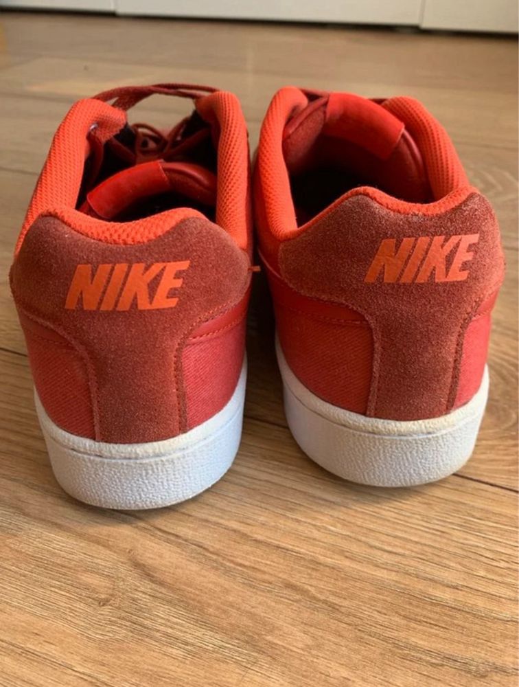 Pomarańczowe buty nike męskie