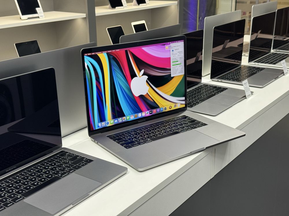 MacBook Pro 15 2018 i7 16GB|256GB+4GB ГАРАНТІЯ Київ Олімпійський #3001