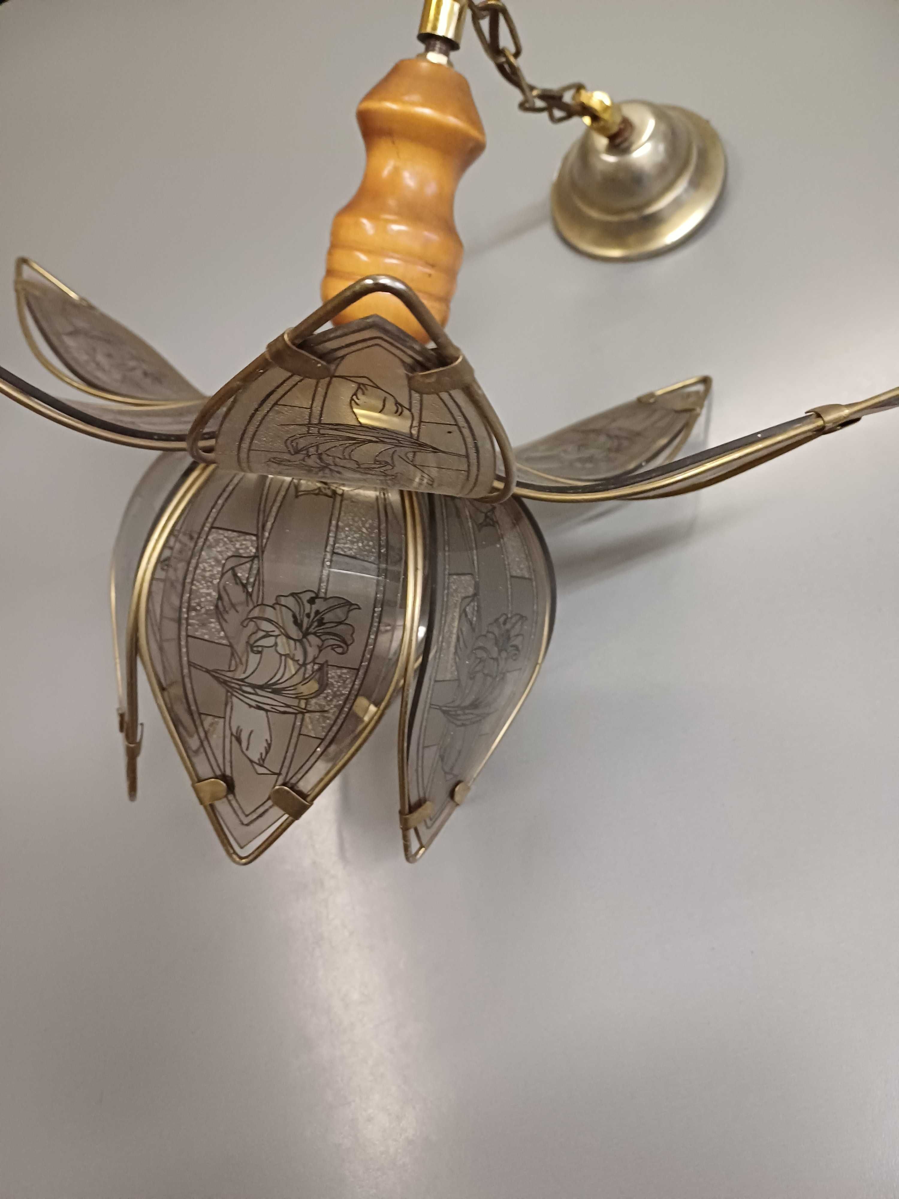 Lampa wiszaca tulipan