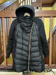 Emporio Armani EA7 Пуховик (розмір S)