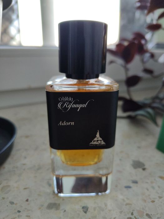 Paris Corner Riffaqat Adorn 85ml edp