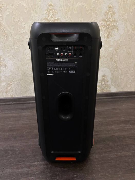 JBL Partybox 300