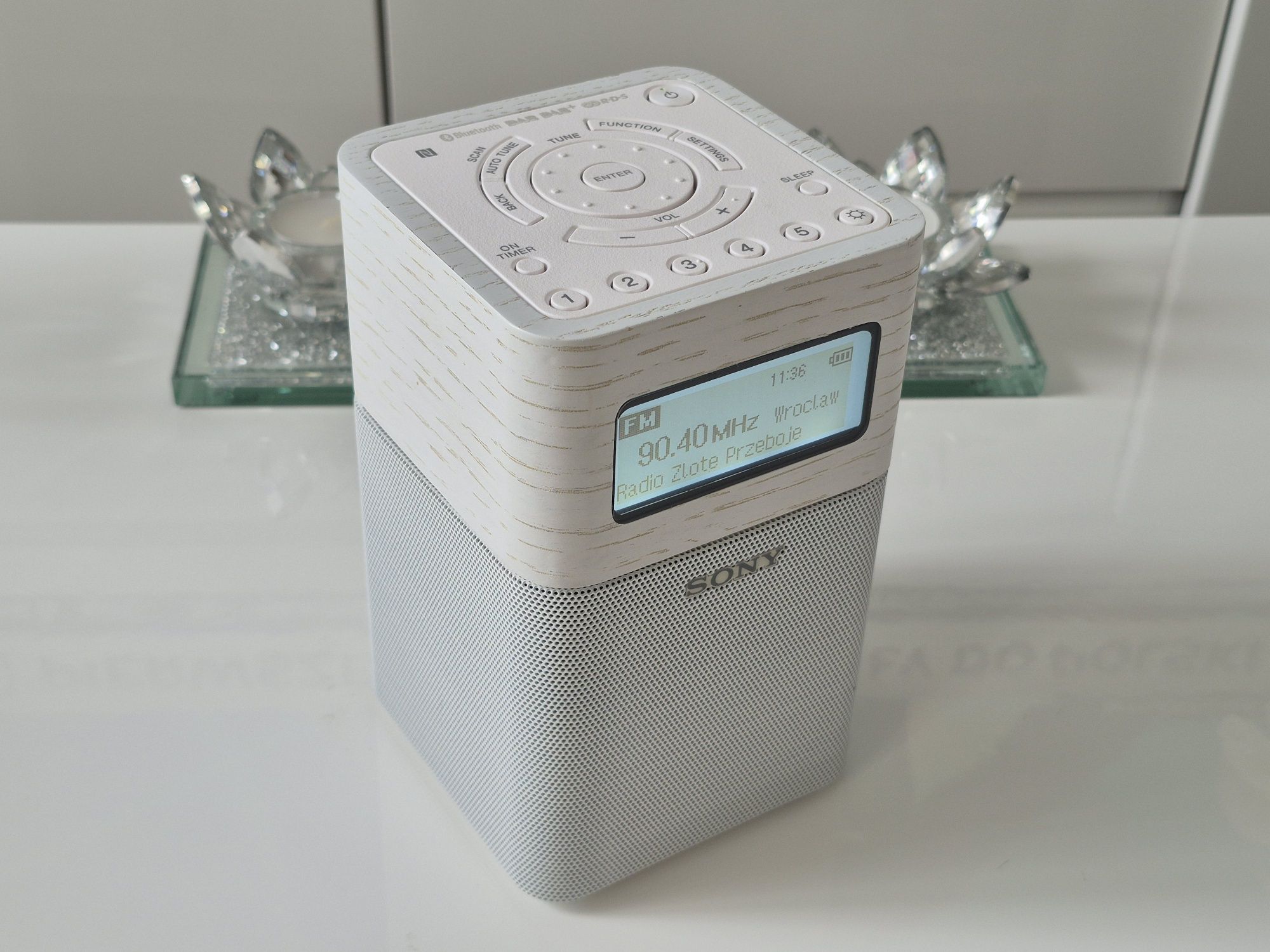 SONY XDR-V1BTD radio DAB+ Bluetooth FM AUX