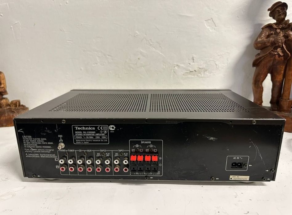 Stereo Wzmacniacz Technics su v 300M2.
