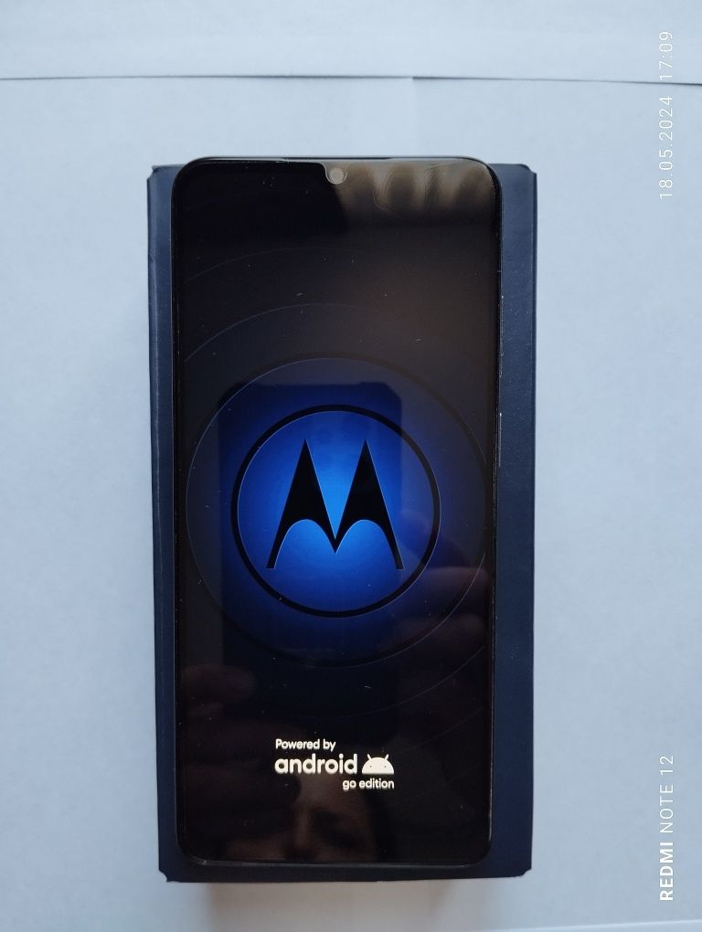 Motorola E22i na gwarancji do lutego 2025.R