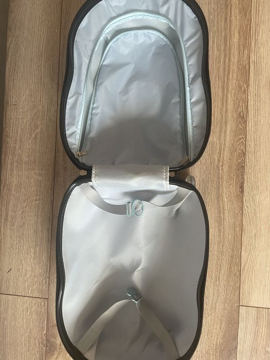 Дитяча валіза на колесах