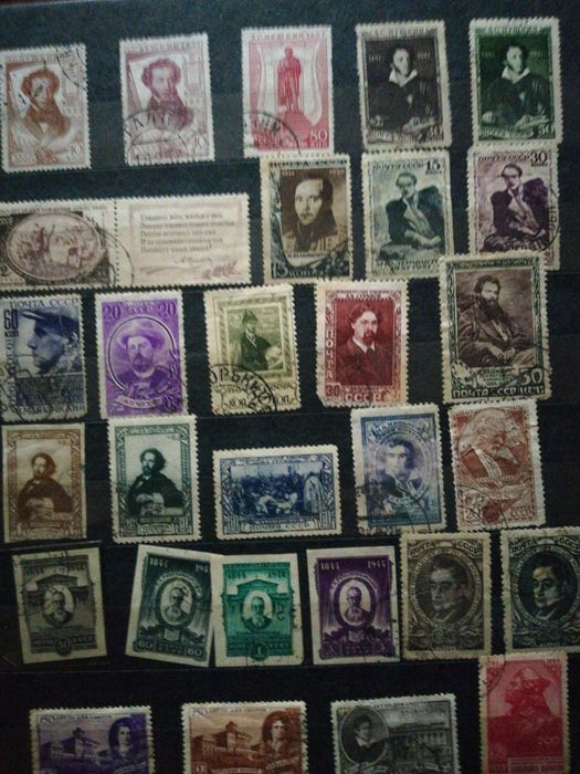 Марки почтові різних стран ціна за одну