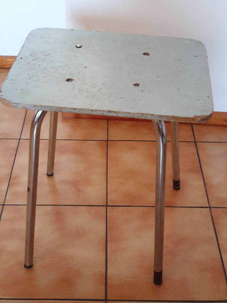 Taboret metalowy wojskowy militaria PRL