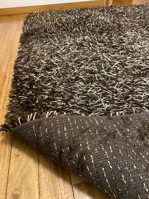 Carpete castanha/bege