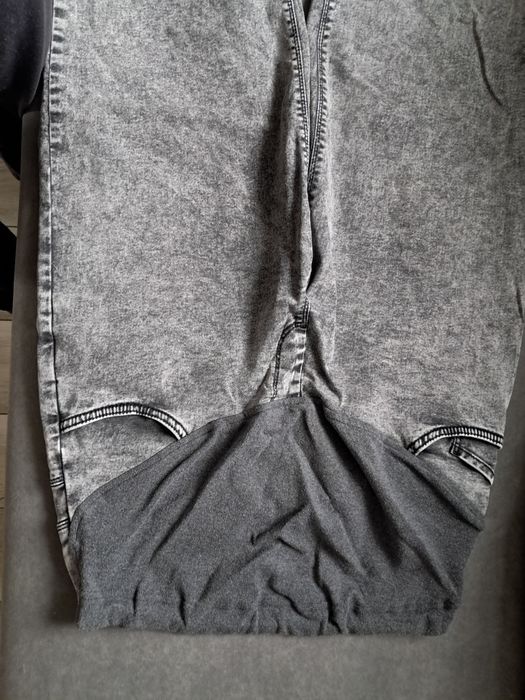 Джинси для вагітних