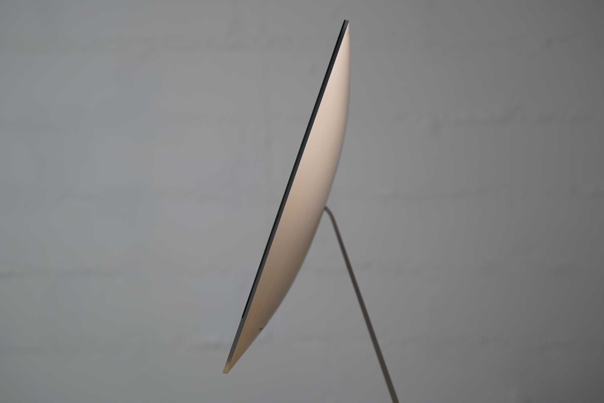 Apple iMac 21.5 2015 RETINA i7 3.3/16/256GB SSD стан топ (асортимент)