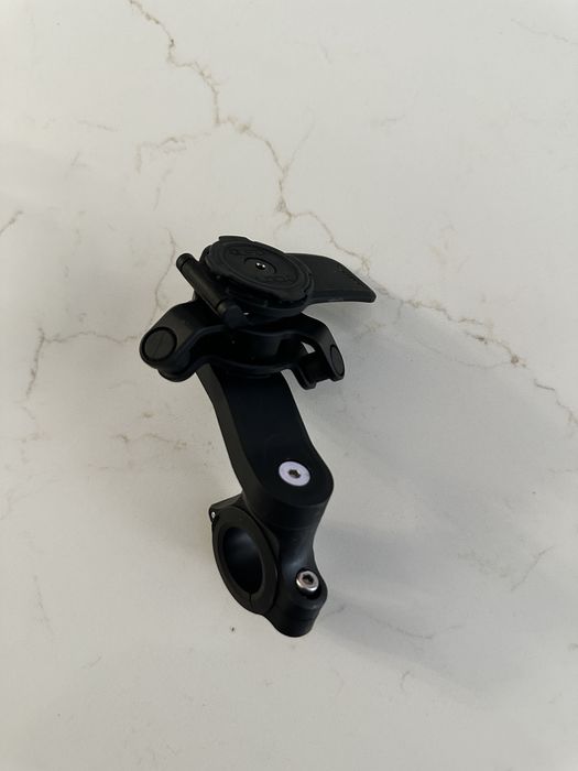Uchwyt telefonu motocyklowy na kierownice z tłumieniem drgań quad lock
