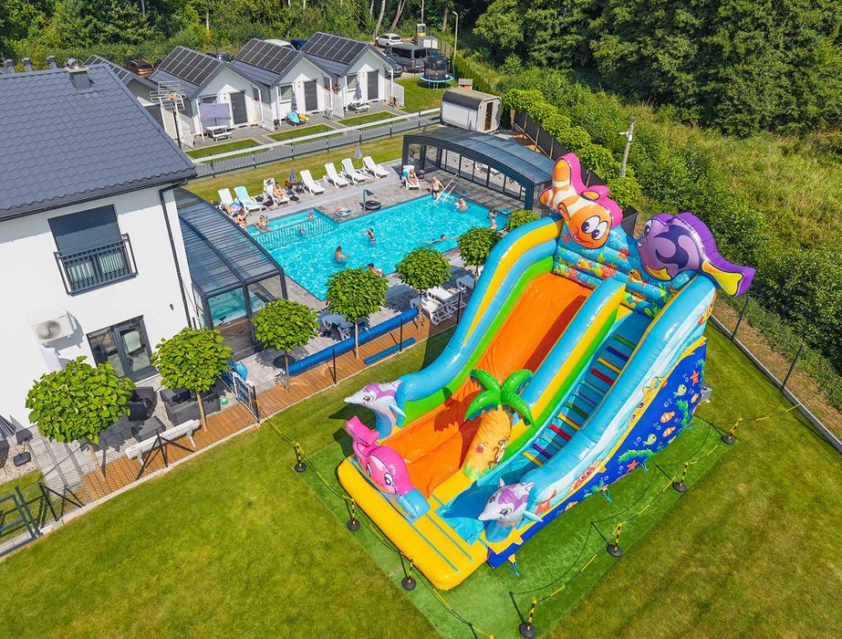 Domki z Krytym Basenem i Atrakcjami Wczasy Rodzinne nad Morzem Wicie