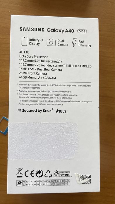 Samsung A40 + 5 proteções de ecrã