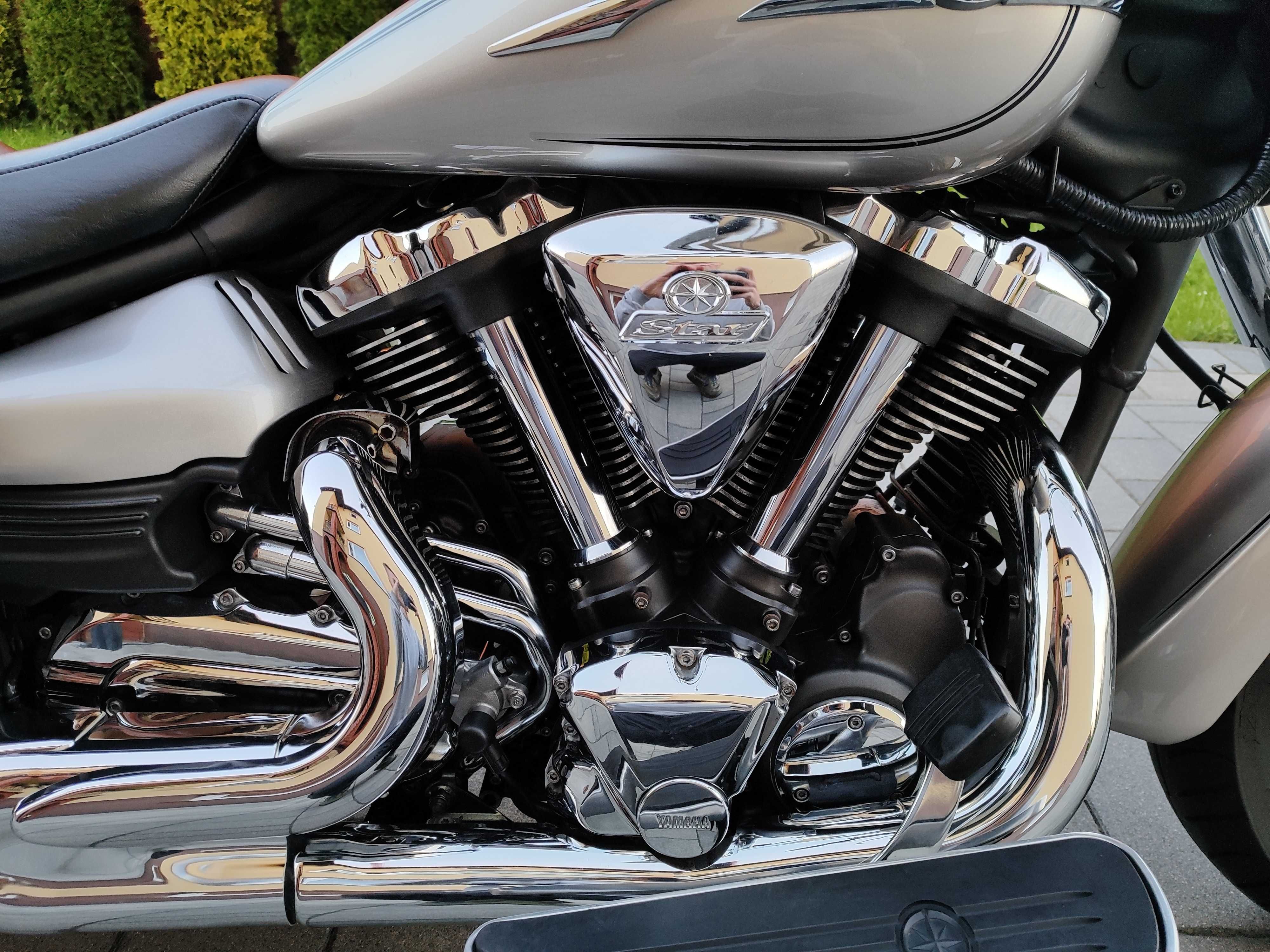 Yamaha XV 1900 Stratoliner 10600km przebiegu full chrom vtx Vulcan vn