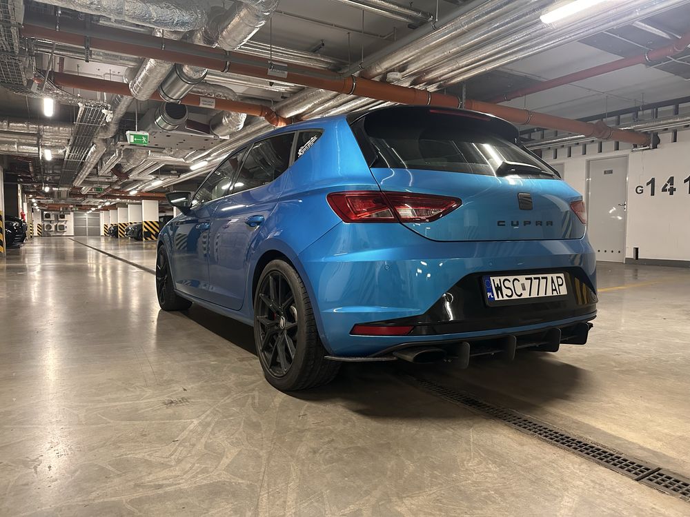 Seat Leon Cupra salon PL