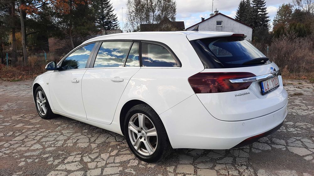 Opel Insignia Lift Sports Tourer 2.0 CDTI Edition / Zadbana / Opłacona