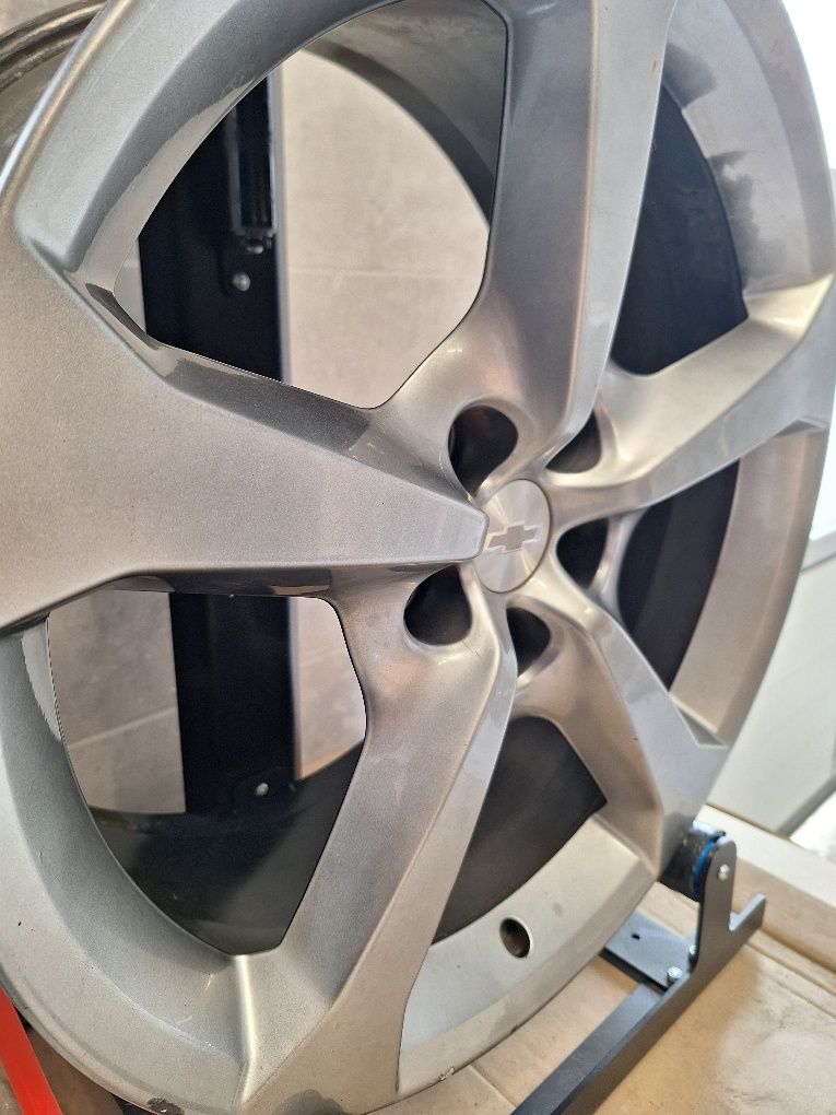 PF133 Felga 20 Chevrolet Camaro Tył Alufelga 5×120 Pojedyńcza