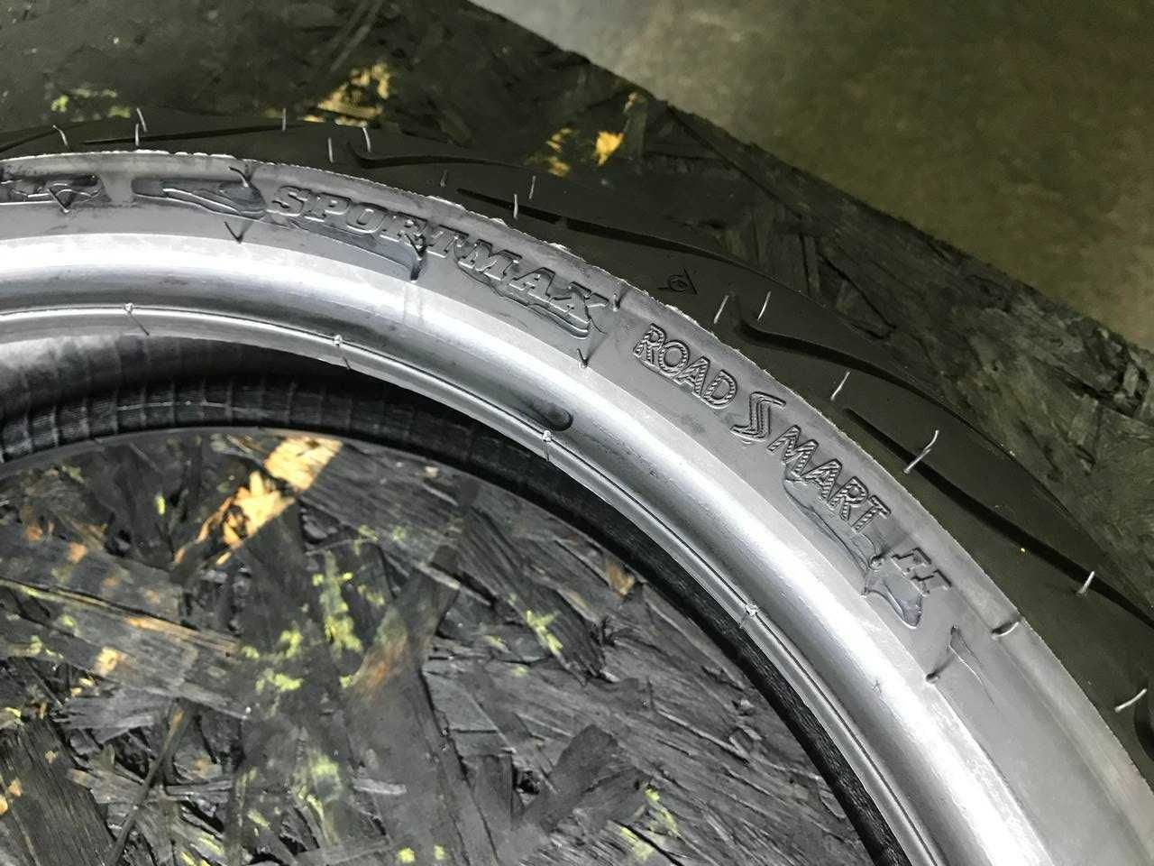 Мото шини б/в 120/70 R18 Dunlop SportMax RoadSmart II (2093М)