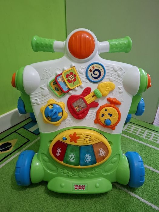 Pchacz jeździk smiki muzyczny chodzik