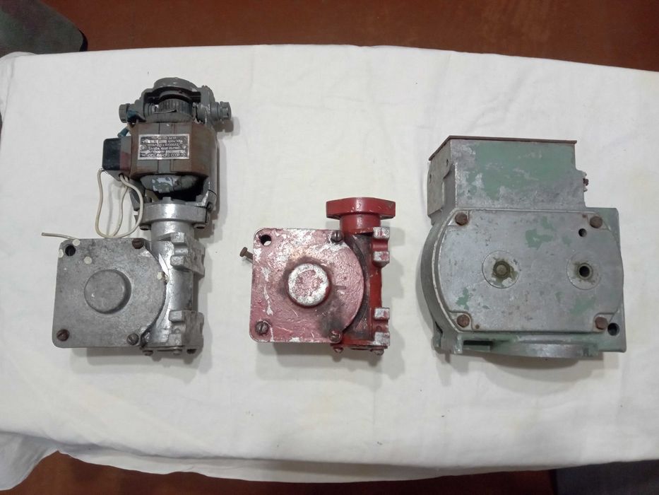 Редукторы червячные одним лотом