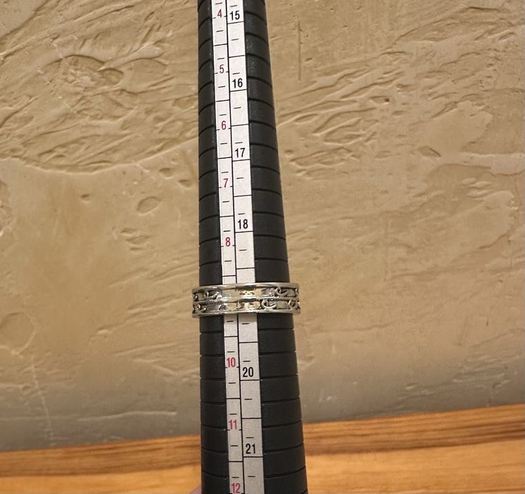 Галіотис (галиотис, халиотис). Кільце, браслет з галіотісом під срібло