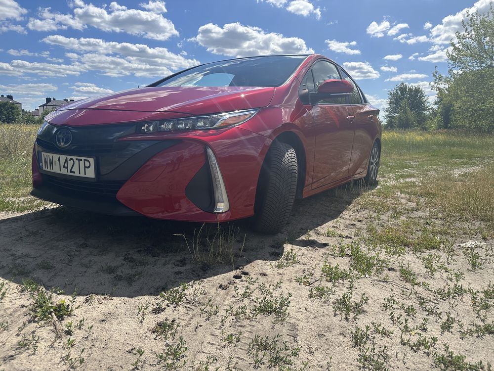 Prius plug-in 2021r