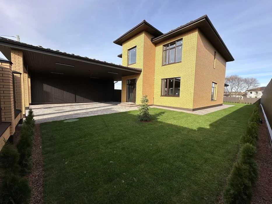 Будинок в с. Шевченкове 182 кв.м на ділянці 9 сот від забудовника