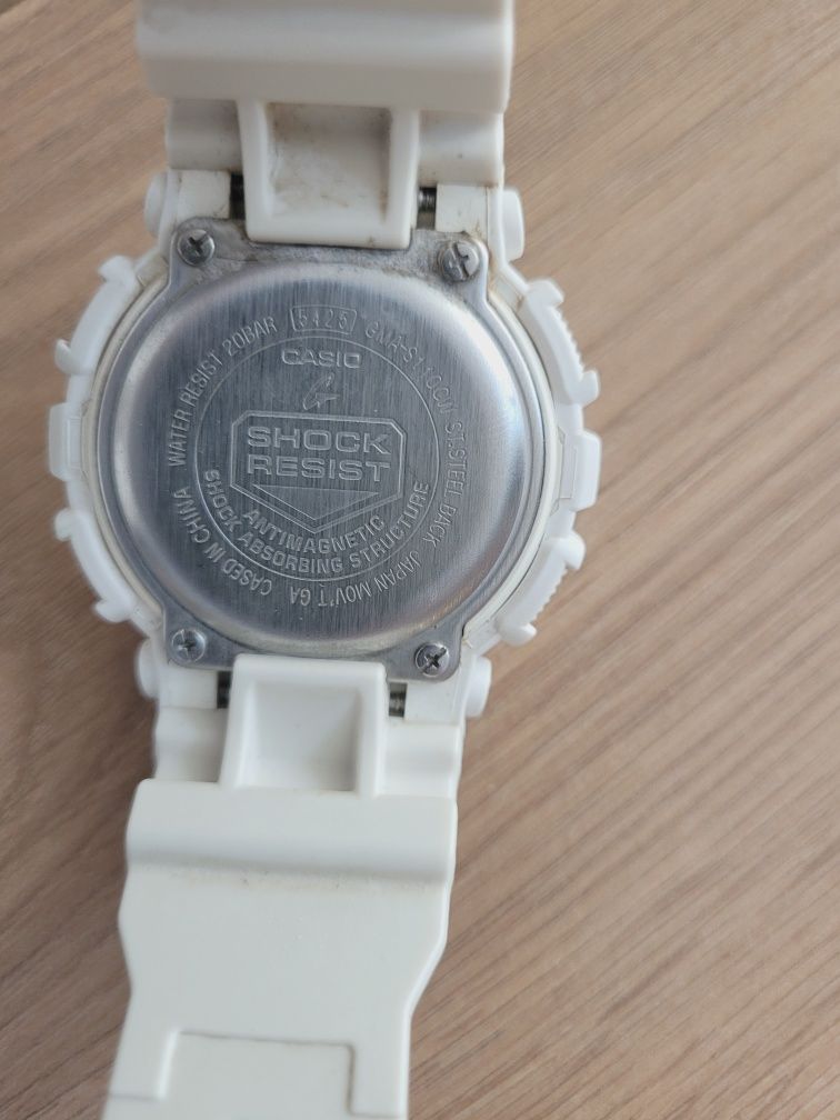 zegarek G-SHOCK  biały