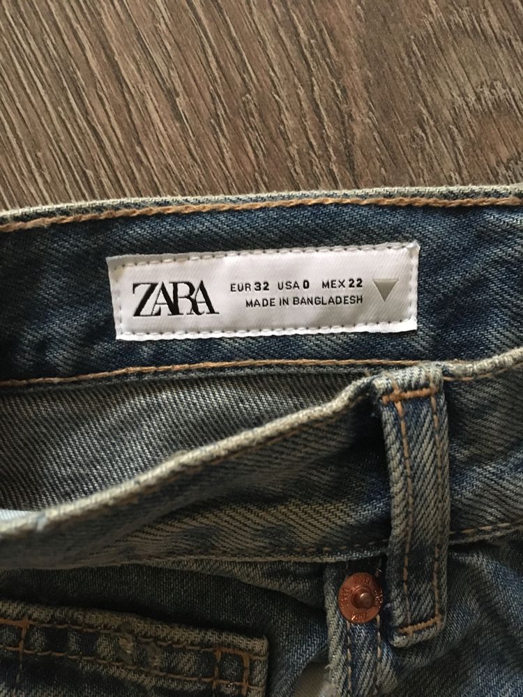 Новые джинсы zara 32 размера.