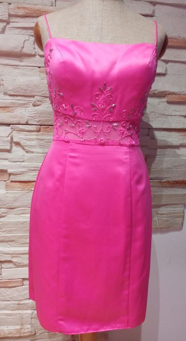 Różowa sukienka mini
