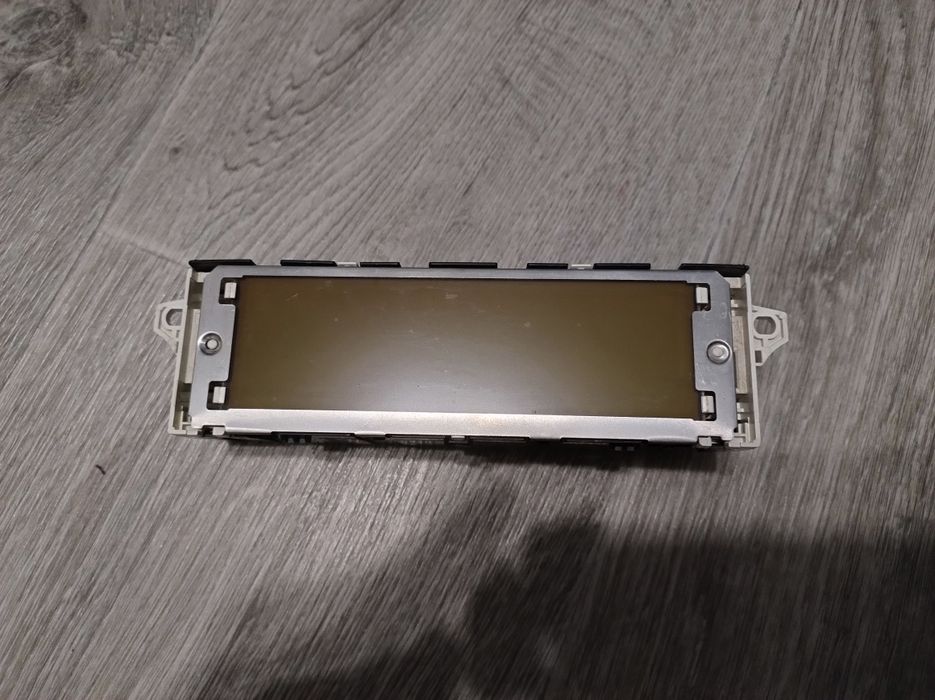 Дисплей для Пежо 407