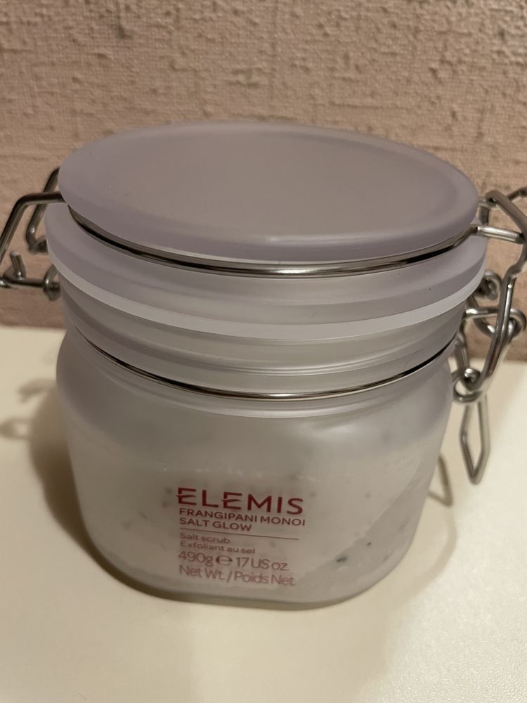 Пилинг  Elemis Frangipani Monoi Salt Glow - Солевой скраб