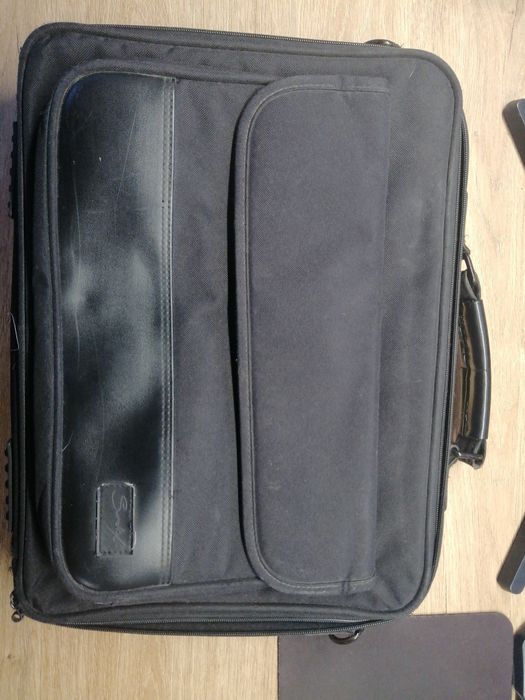 Сумка для ноутбука Sumdex PON-100.